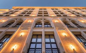 Hotel Sax Paris, Lxr Hotels & Resorts